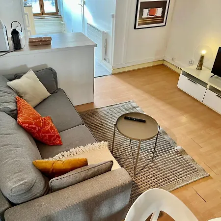 Suite Jason Villeurbanne Buitenkant foto
